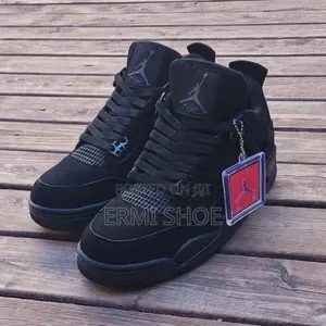 Photo - Nike Air Jordan 4 Retro