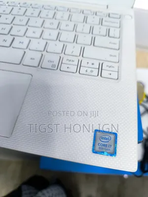 New Laptop Dell XPS 13 8GB Intel Core I7 SSD 512GB