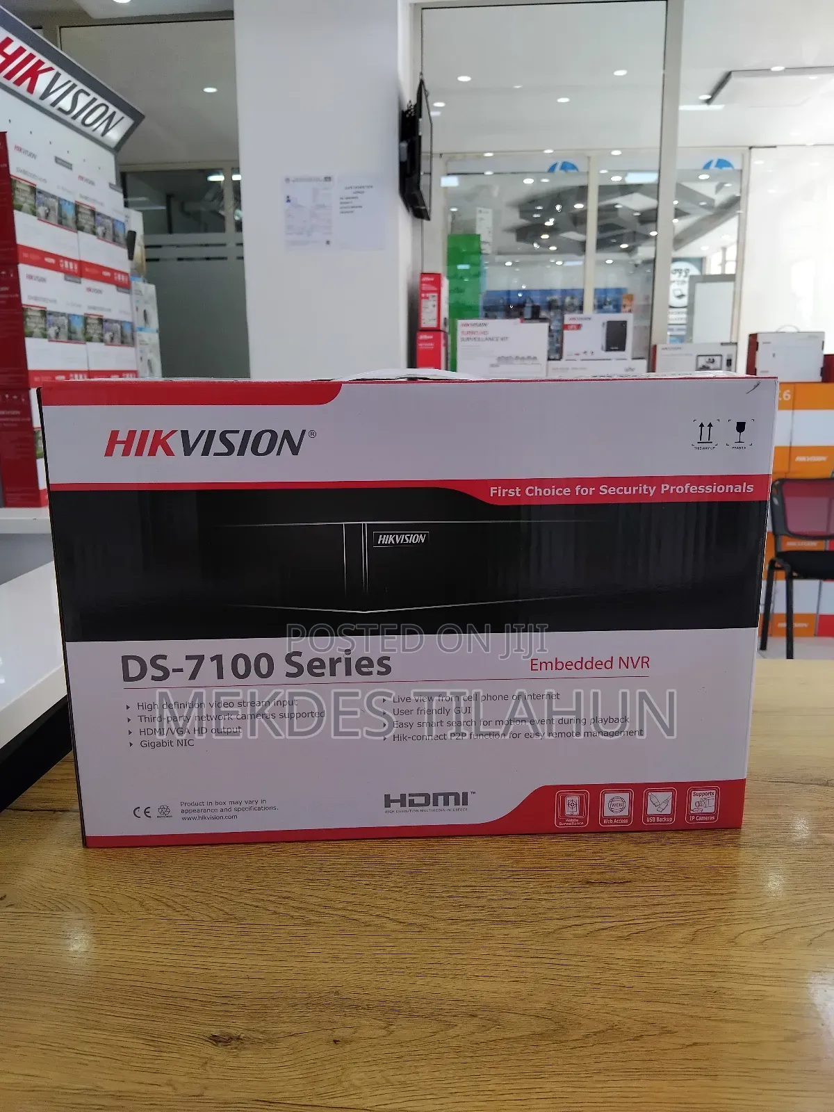 Hikvision 8 Channel Poe NVR ( Digital Video Recorder)