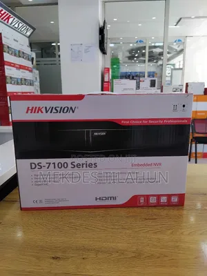 Photo - Hikvision 8 Channel Poe NVR ( Digital Video Recorder)