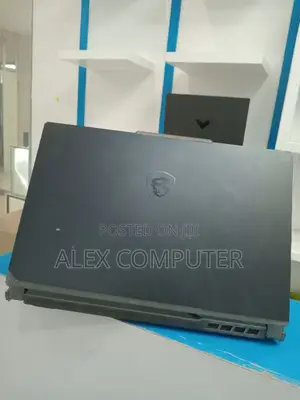 New Laptop MSI Cyborg 15 16GB Intel Core Ultra 7 SSD 1T