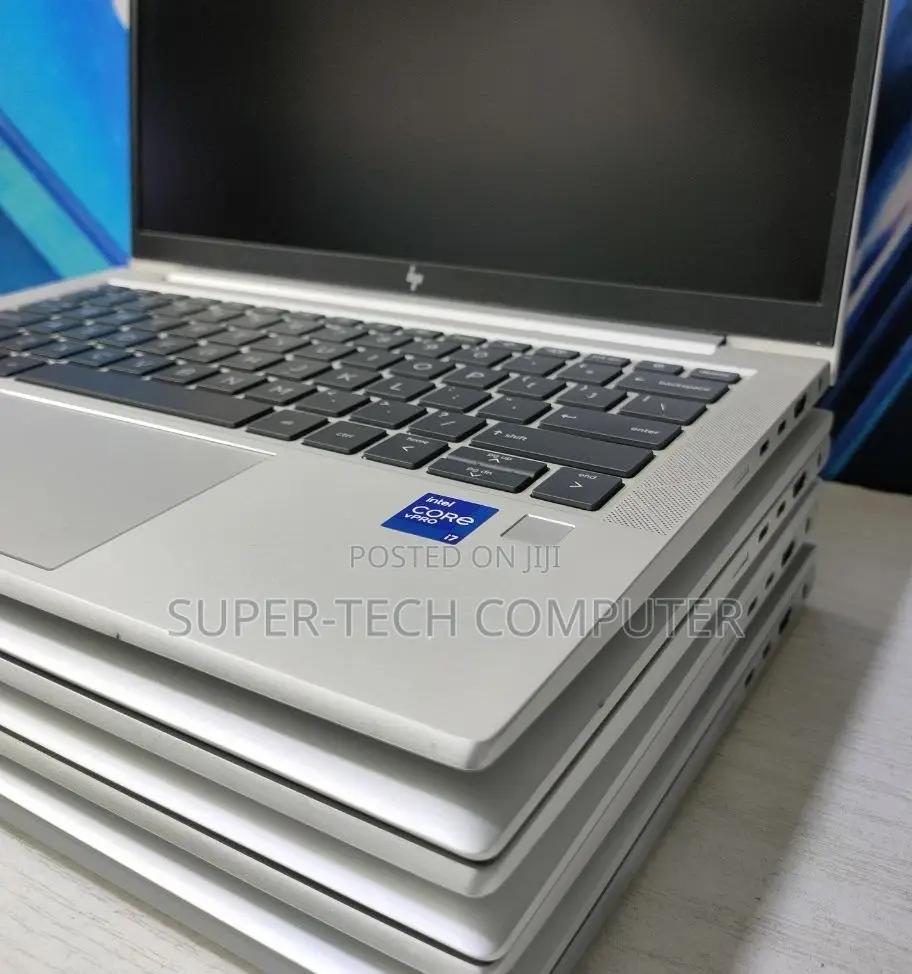 New Laptop HP EliteBook 830 G8 16GB Intel Core I7 SSD 512GB