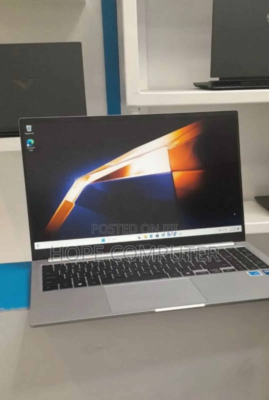 New Samsung Galaxy Book3 360 15 NP750QFG 16GB Intel Core I7 SSD 512GB