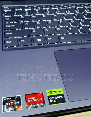 New Laptop Lenovo Legion 5 16GB AMD Ryzen 7 SSD 1T