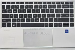 New Laptop HP EliteBook 1040 G8 16GB Intel Core I7 SSD 512GB