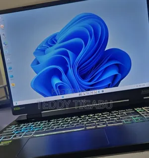 Photo - New Laptop Acer Predator Helios 300 16GB Intel Core I9 SSD 1T