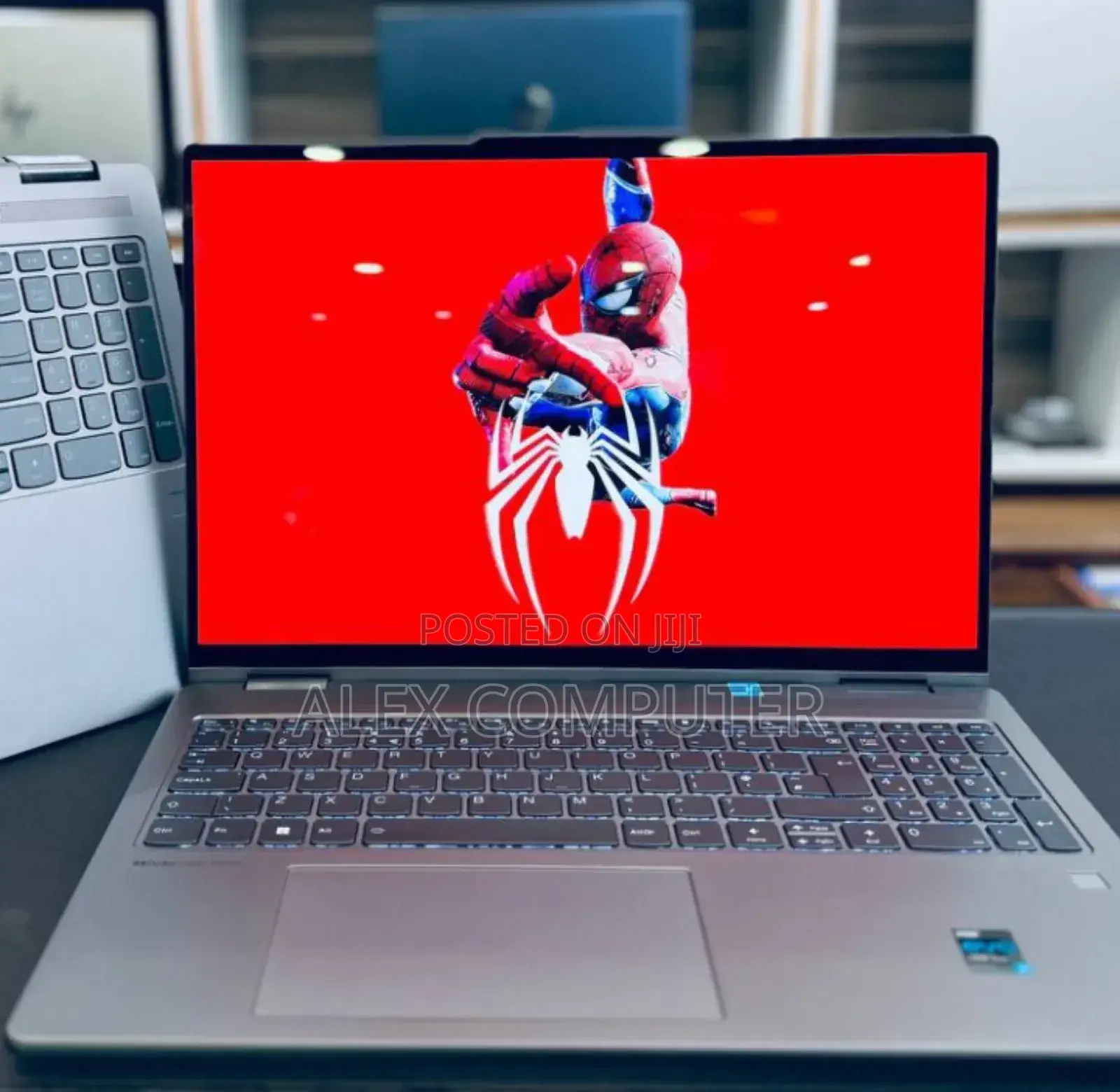 New Laptop Lenovo Yoga 7i 16GB Intel Core Ultra 7 SSD 1T