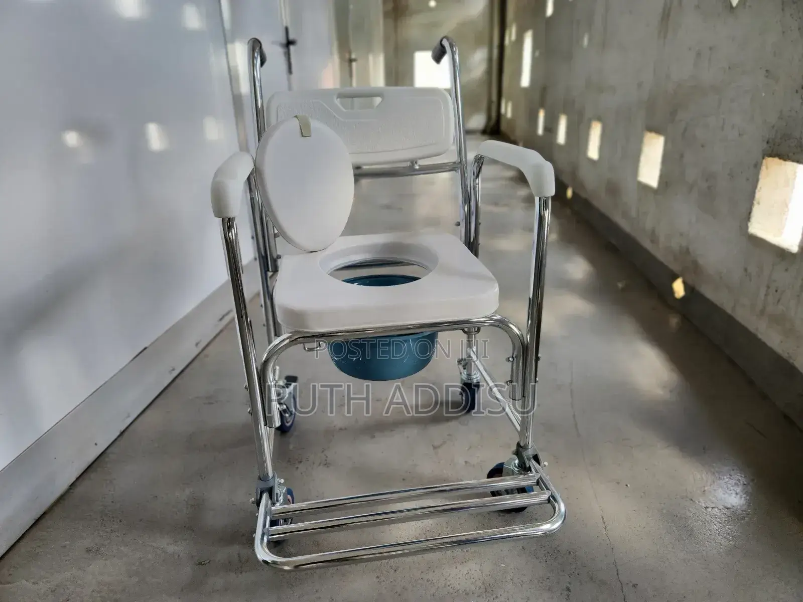 Commode Chair6黨commode Chair6國wheel Commode Chair9水commod3