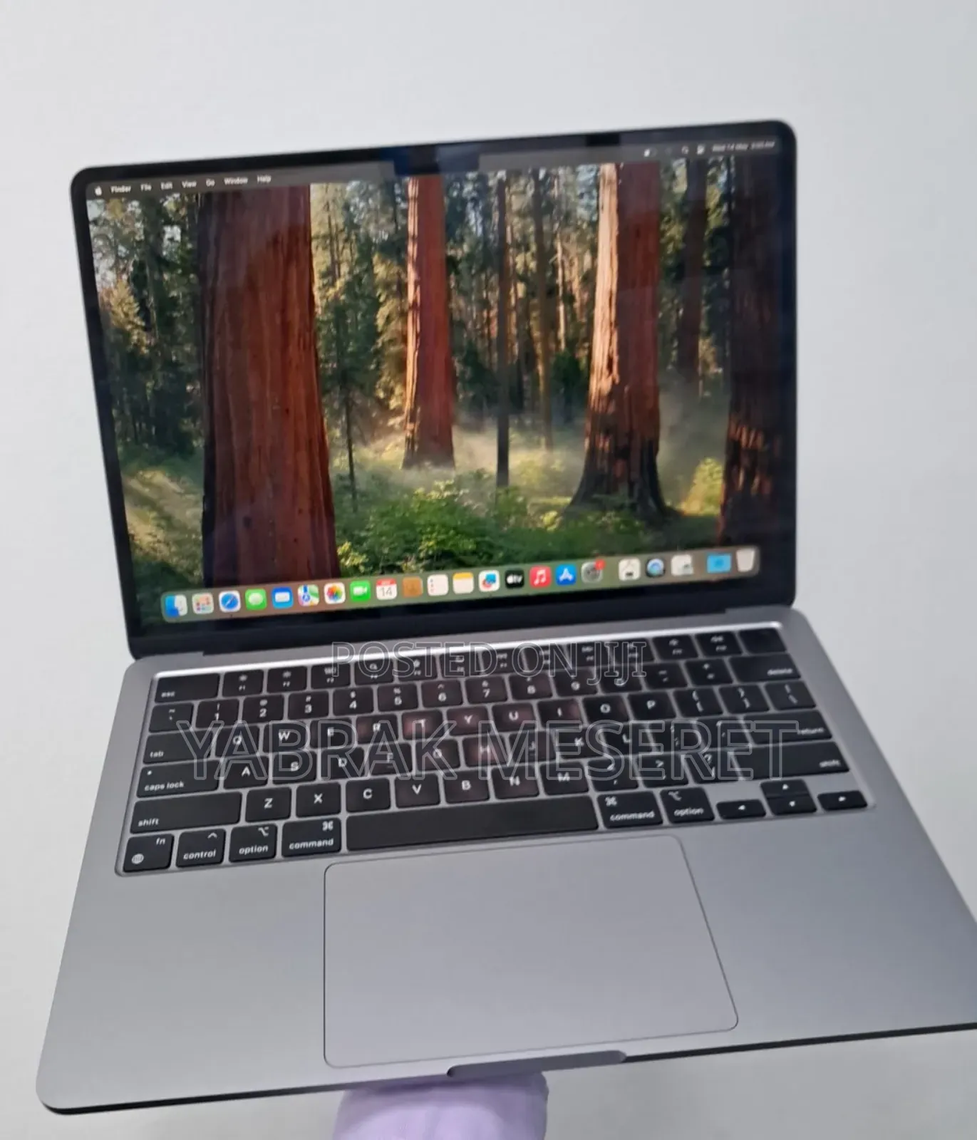New Laptop Apple MacBook Air 2023 M2 8GB Apple M2 SSD 256GB