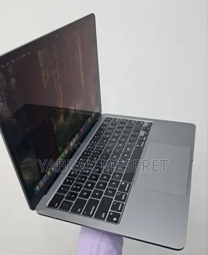 New Laptop Apple MacBook Air 2023 M2 8GB Apple M2 SSD 256GB