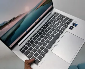 New Laptop HP EliteBook 840 G9 16GB Intel Core I7 SSD 512GB