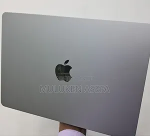 New Laptop Apple MacBook Pro 2019 8GB Apple M1 SSD 256GB