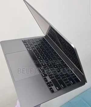 New Laptop Apple MacBook Air 2022 M2 8GB Apple M2 SSD 250GB