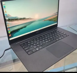 Photo - New Laptop Dell XPS 15 9530 16GB Intel Core I7 SSD 512GB