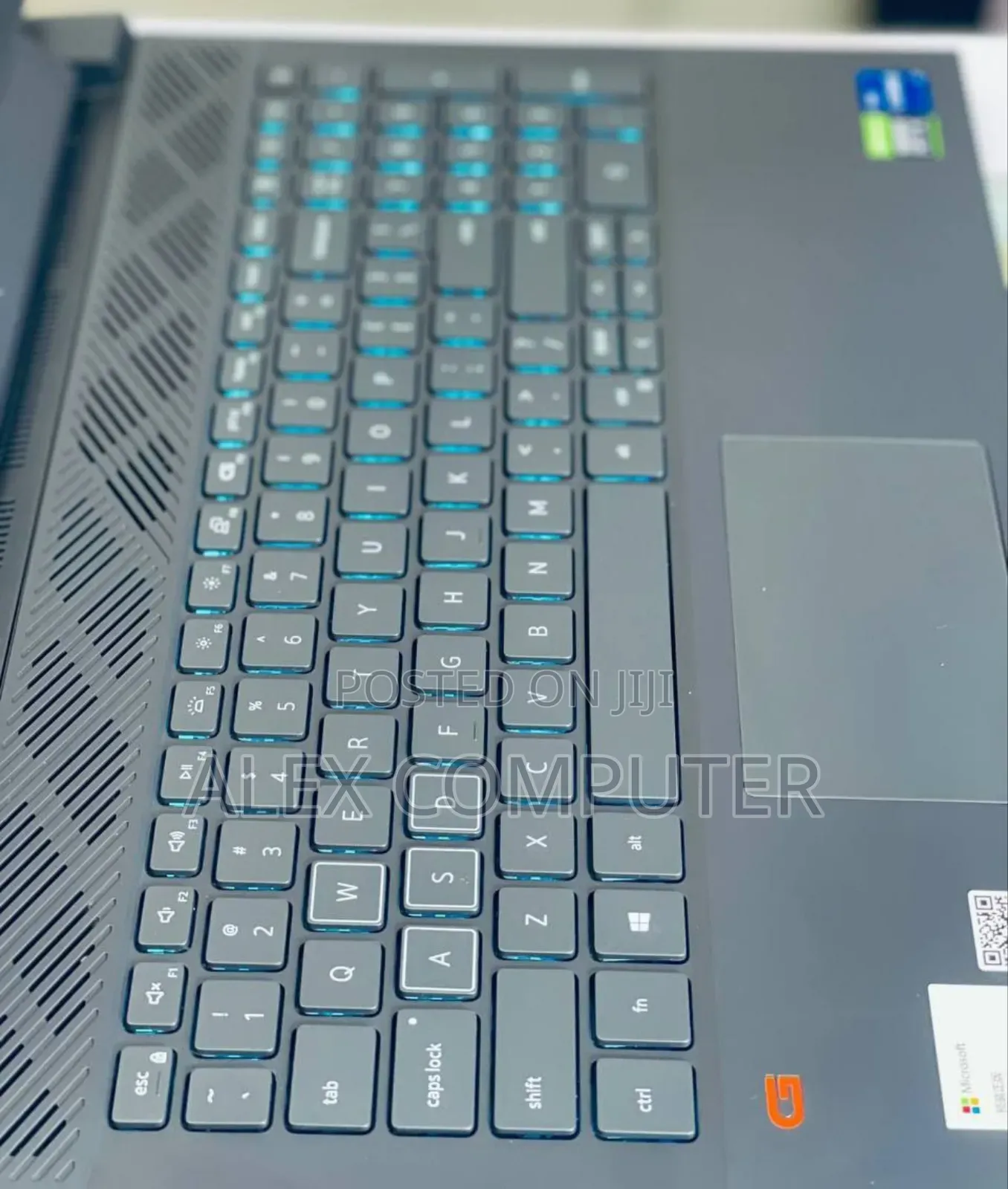 New Laptop Dell G15 5511 16GB Intel Core I7 SSD 512GB