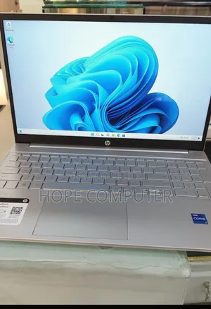 New Laptop HP Pavilion 15 8GB Intel Core I7 SSD 1T