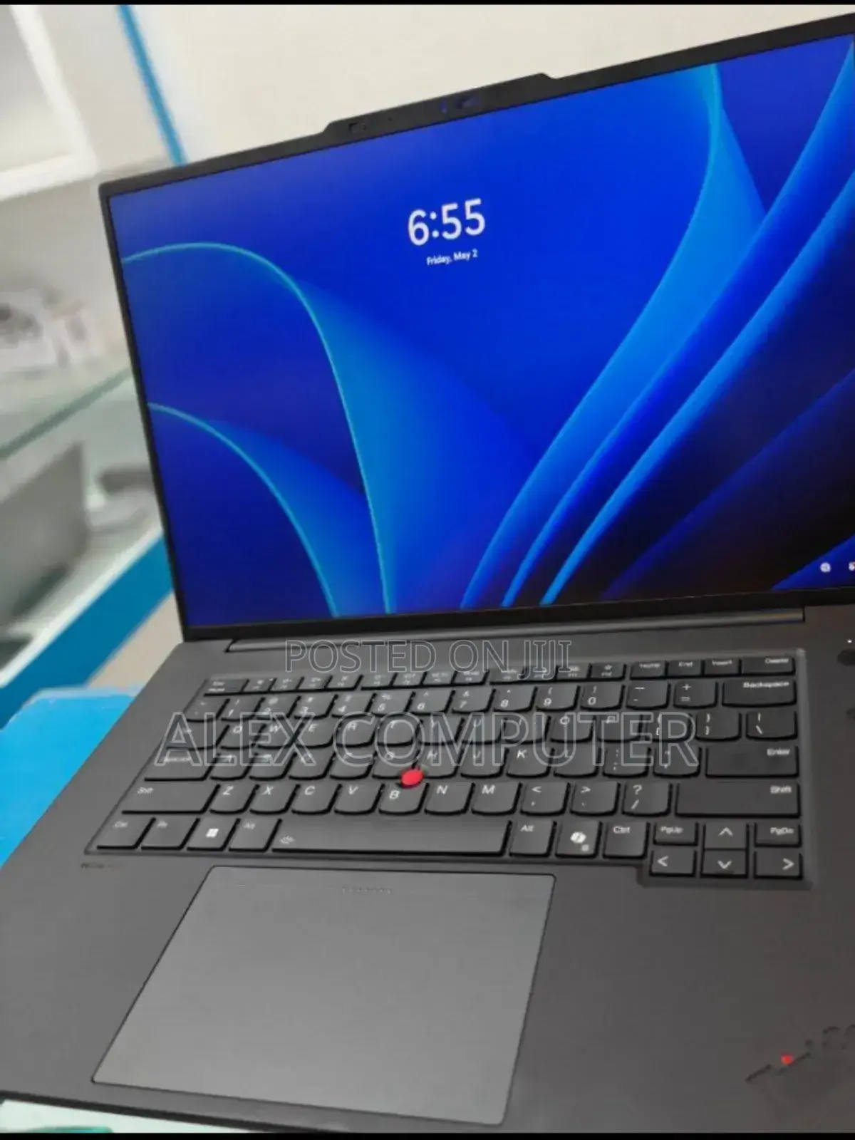 New Laptop Lenovo Yoga 9i 32GB Intel Core Ultra 9 SSD 1T