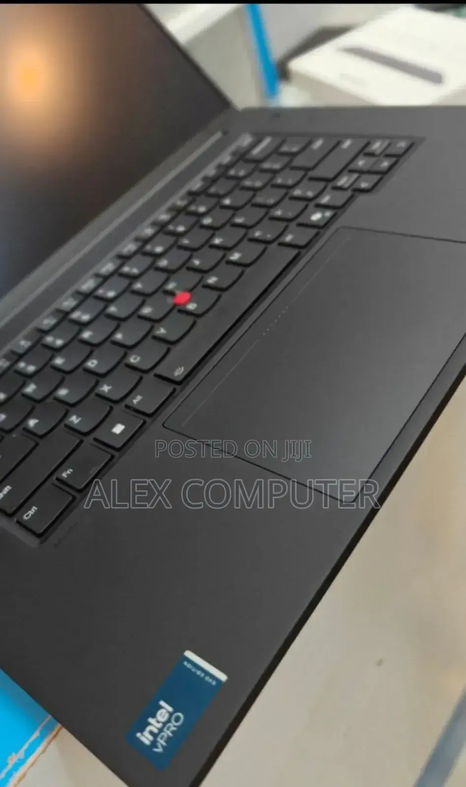 New Laptop Lenovo Yoga 9i 32GB Intel Core Ultra 9 SSD 1T