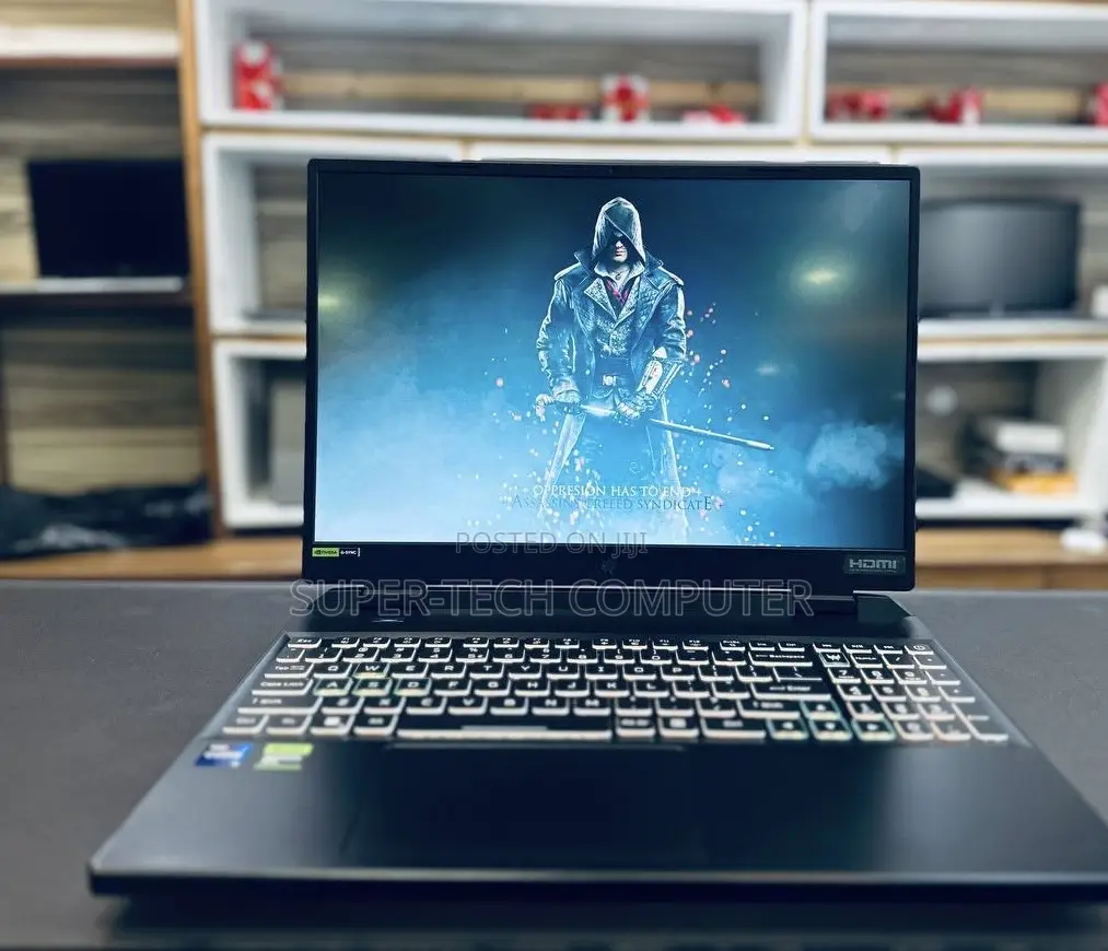 New Laptop Acer Predator Helios 18 PH18-71 16GB Intel Core I9 SSD 1T
