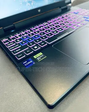 New Laptop Acer Predator Helios 18 PH18-71 16GB Intel Core I9 SSD 1T