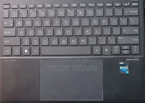 New Laptop HP Spectre 16GB Intel Core I7 SSD 512GB