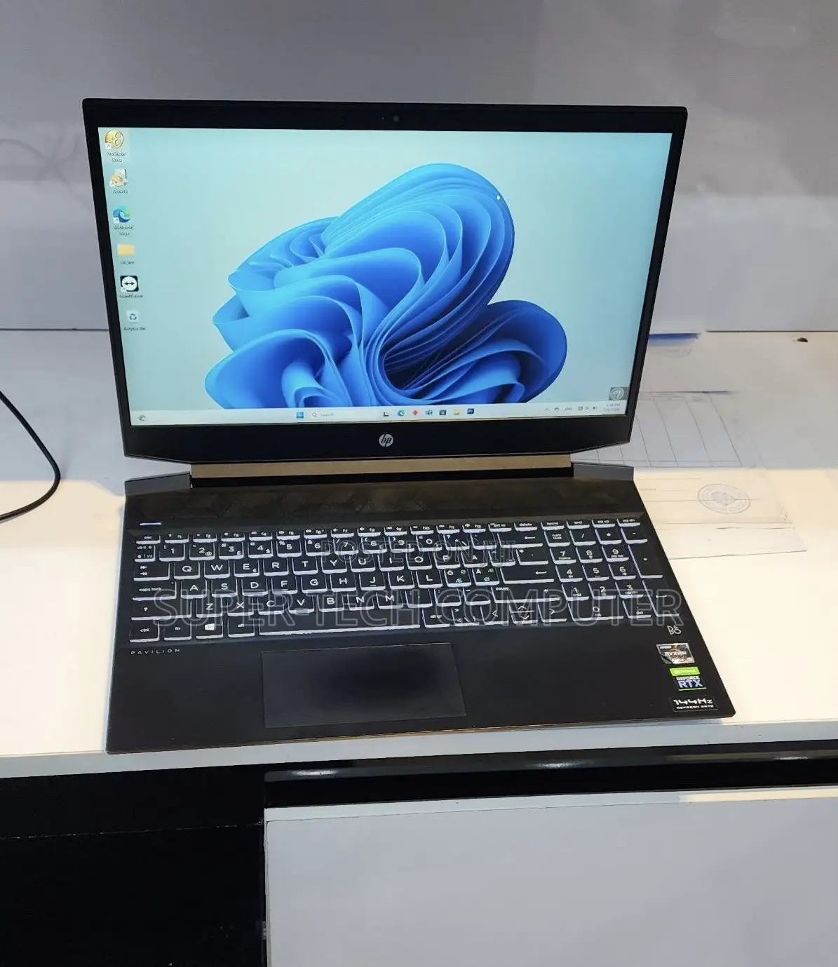 New Laptop HP Pavilion Power 15 16GB AMD Ryzen 5 SSD 512GB