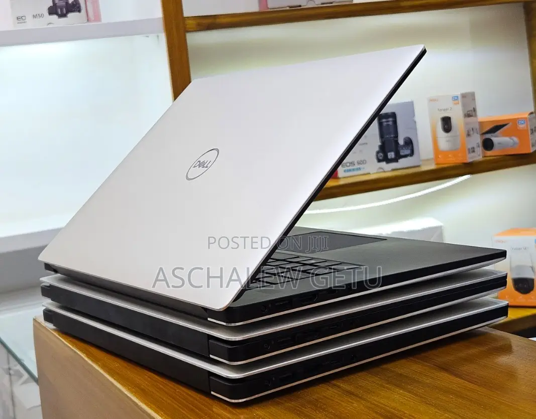 New Laptop Dell XPS 15 16GB Intel Core I7 SSD 512GB