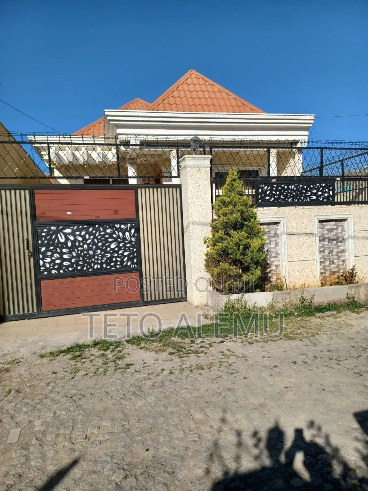 4bdrm Villa in የሚሸጥ ቪላ አያት 225 ካሬ, Bole for sale