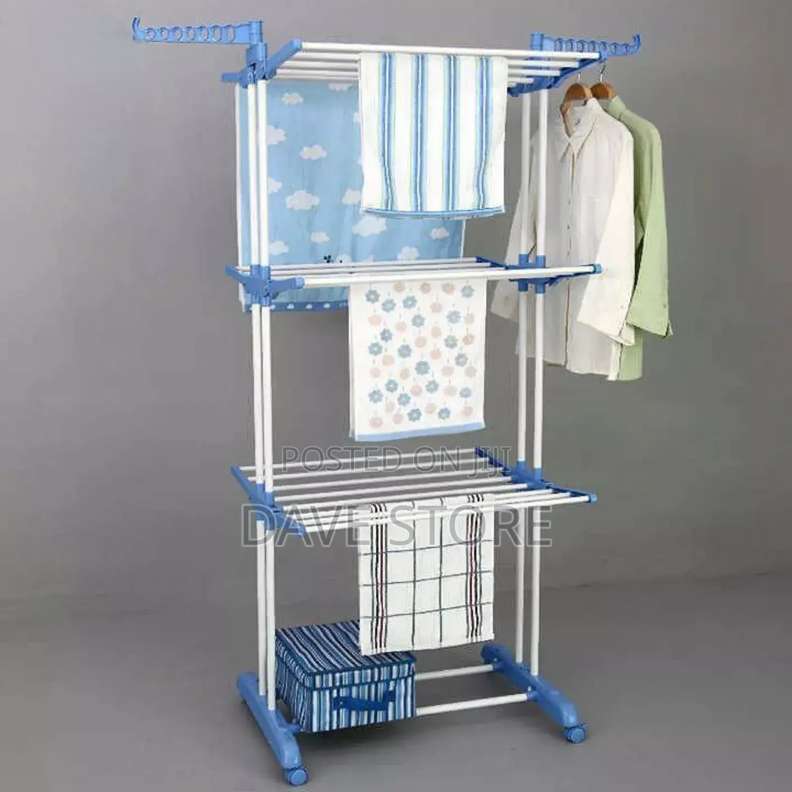 Clothes Hanger Rack