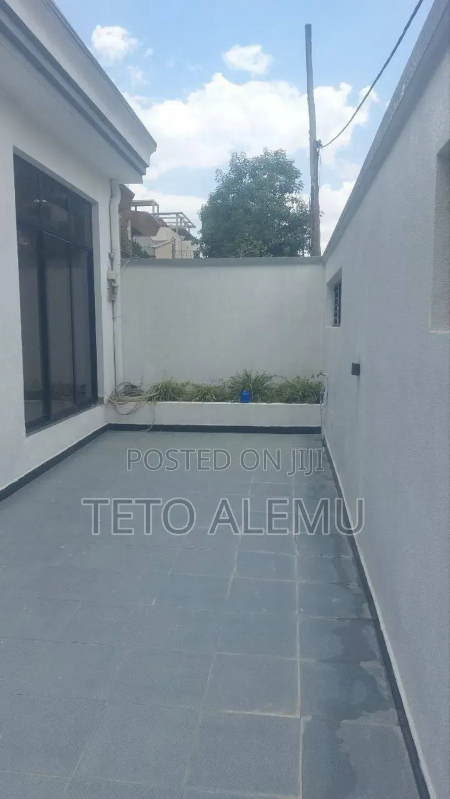 Furnished 3bdrm Villa in የሚሸጥ ቪላ አያት 165 ካሬ, Bole for sale