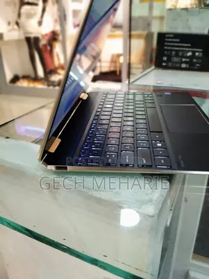 Photo - New Laptop HP Spectre X360 16GB Intel Core I7 SSD 1T