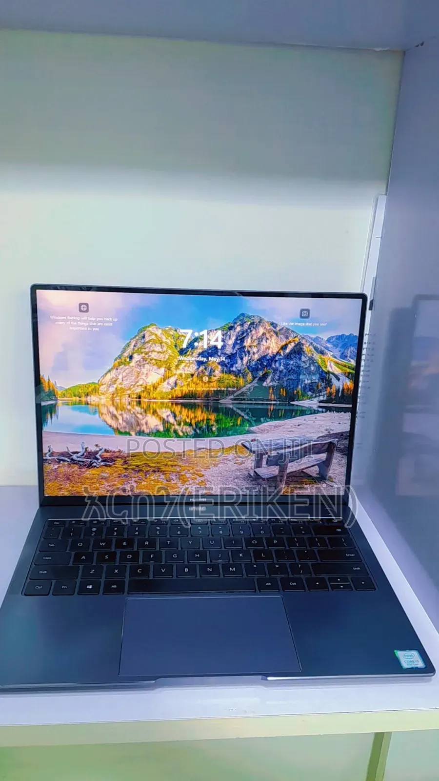 New Laptop Huawei MateBook HZ-W19 8GB Intel Core I5 SSD 256GB