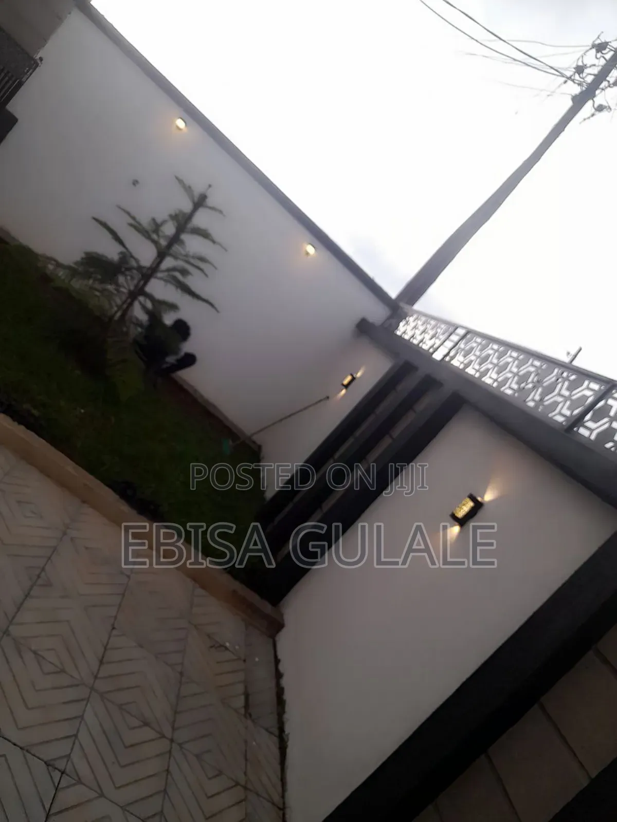 Furnished 5bdrm Apartment in Yeka for rent