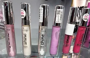 Photo - Essence Lipgloss