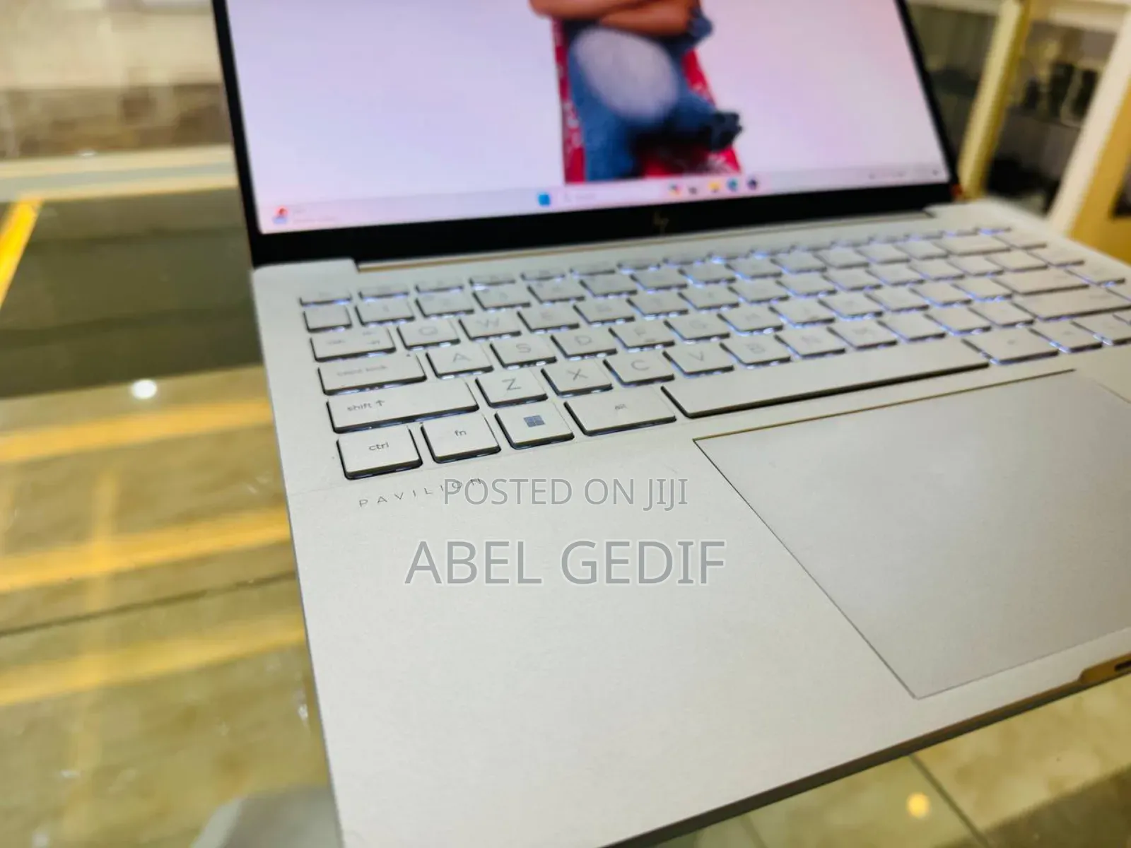 New Laptop HP Pavilion 14 16GB Intel Core I7 SSD 1T