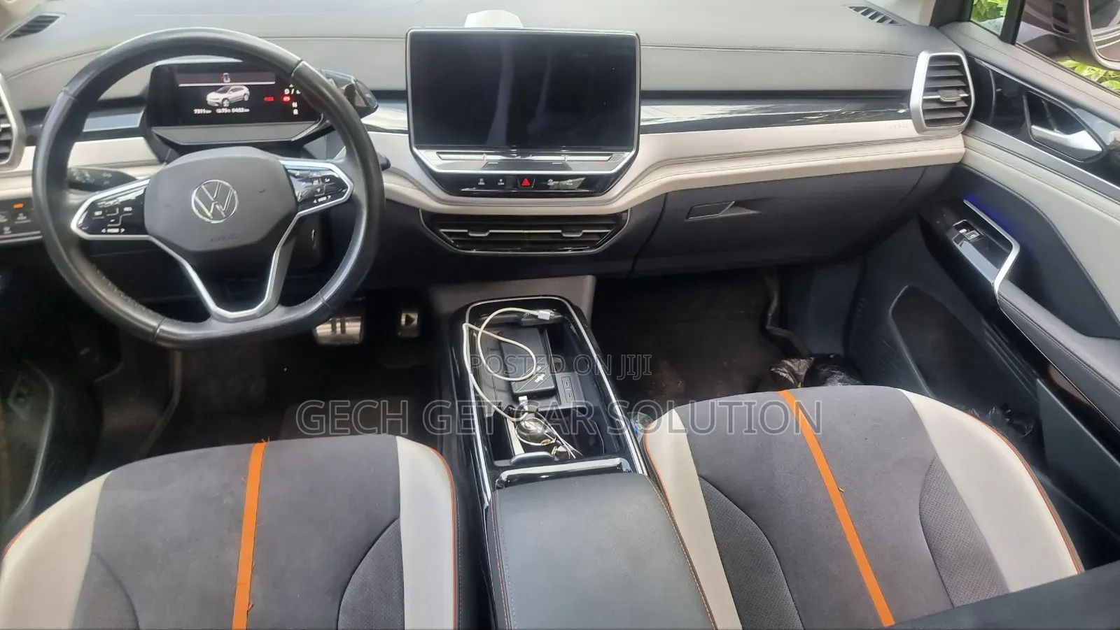 Volkswagen ID.6 2023 Brown