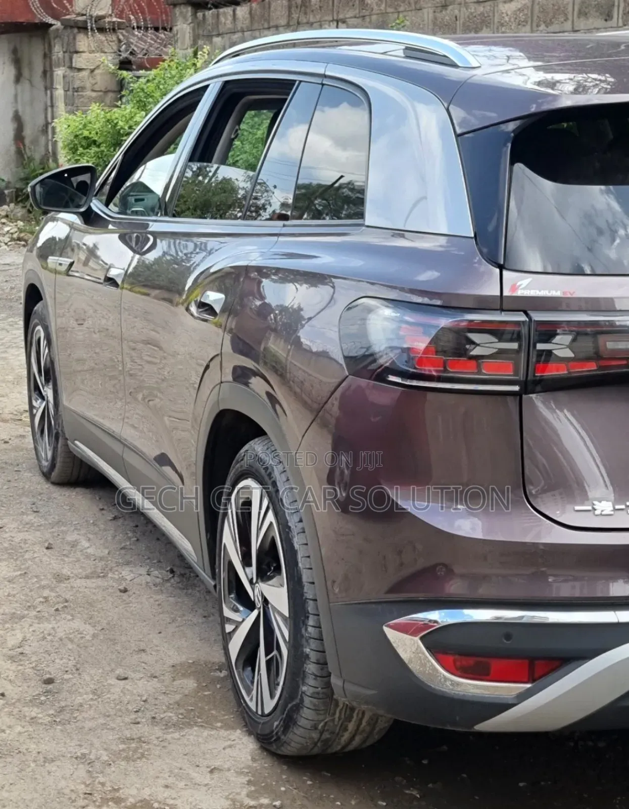 Volkswagen ID.6 2023 Brown