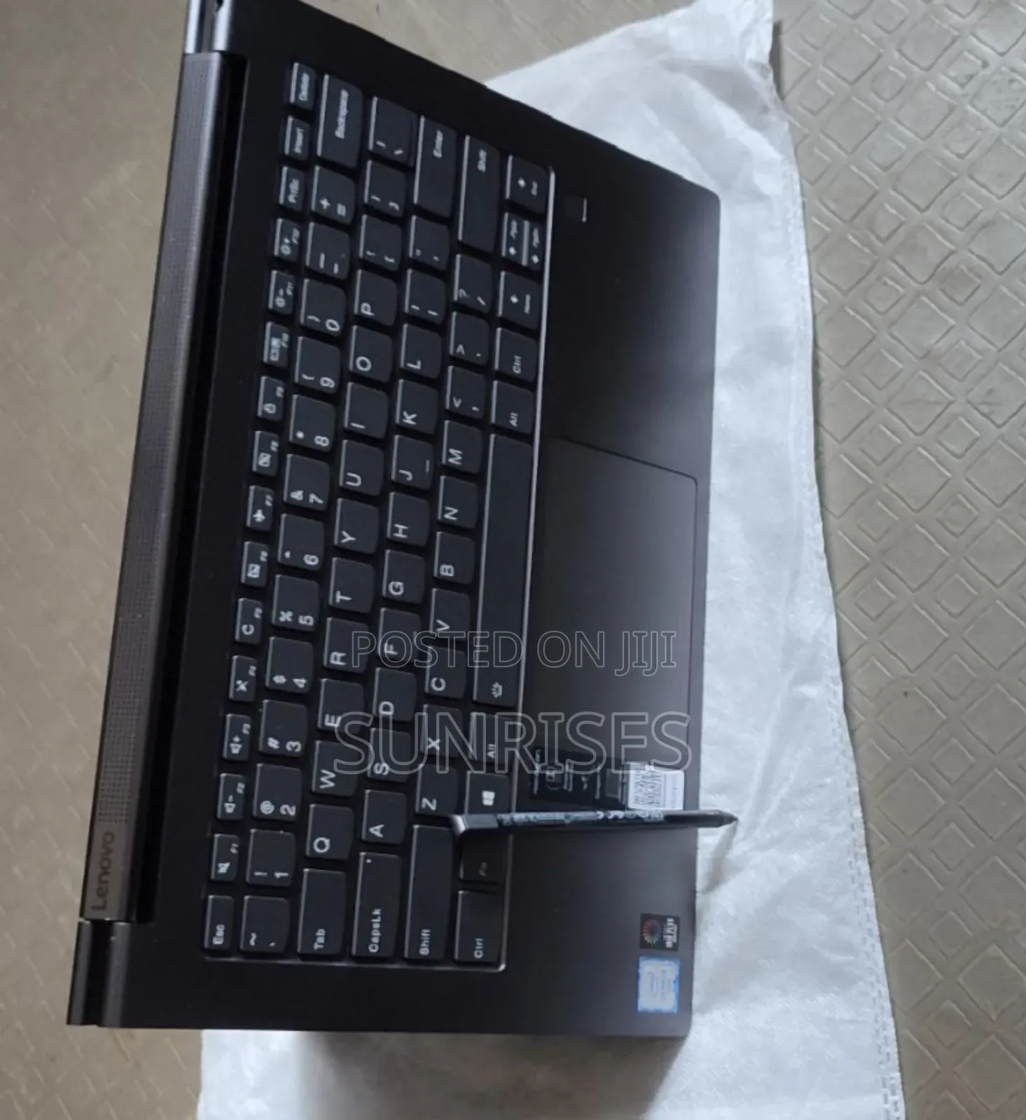 New Laptop Lenovo Yoga C740 16GB Intel Core I7 SSD 512GB