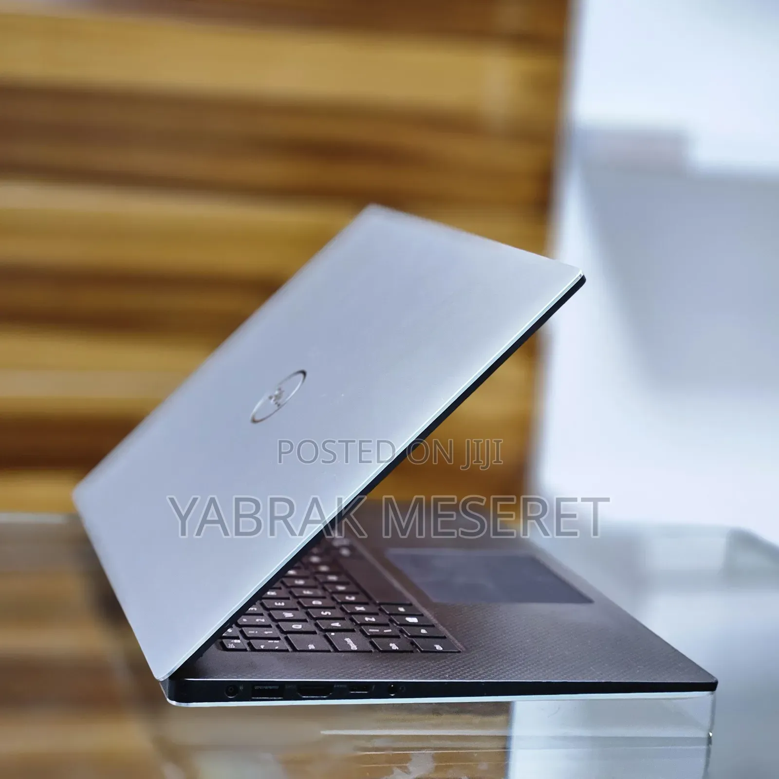 New Laptop Dell XPS 15 16GB Intel Core I7 SSD 512GB