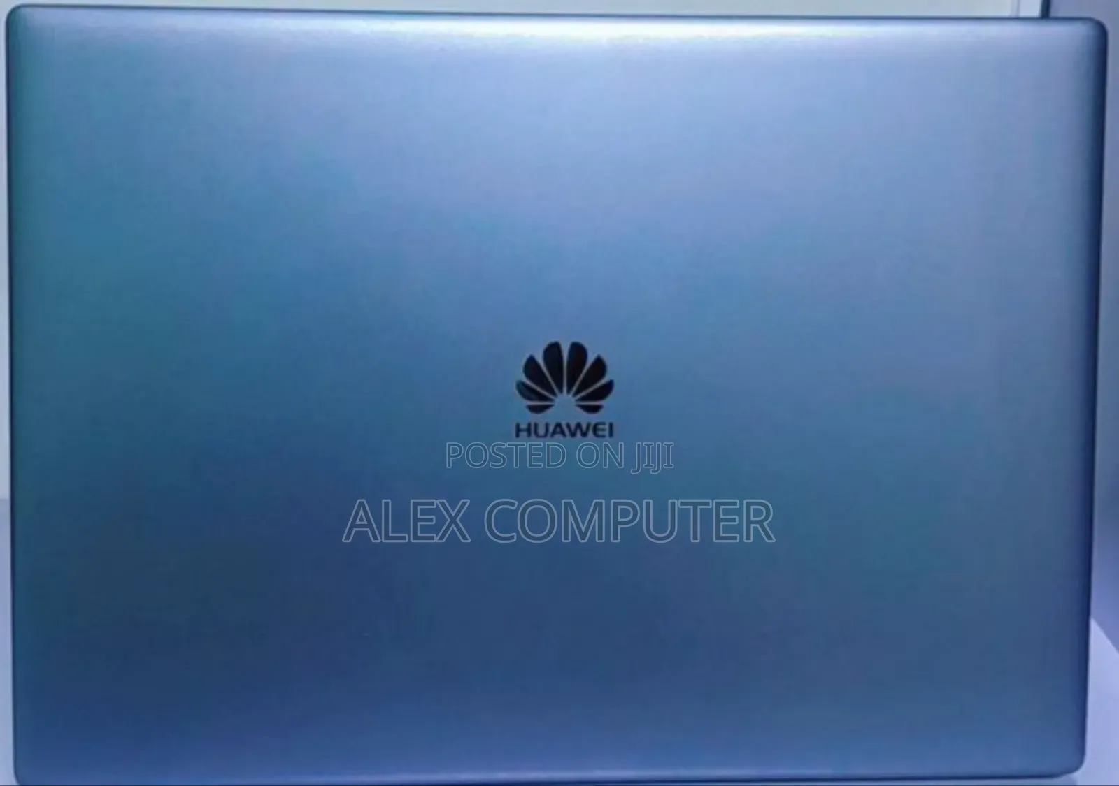 New Laptop Huawei MateBook 13 WRT-W19E 8GB Intel Core I5 SSD 256GB