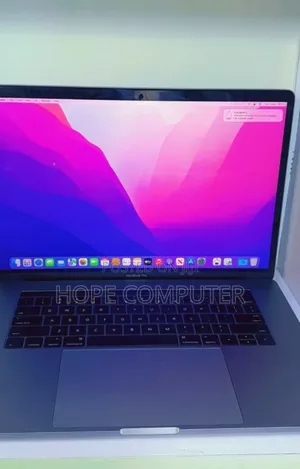 New Laptop Apple MacBook Pro 2017 16GB Intel Core I7 SSD 512GB