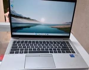 New Laptop HP EliteBook 840 G8 16GB Intel Core I7 SSD 512GB