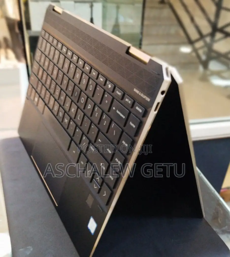 New Laptop HP Spectre 16GB Intel Core I7 SSD 1T