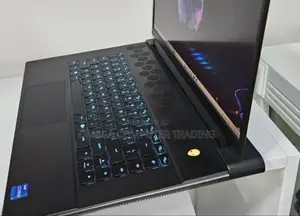 New Laptop Alienware M15 r3 16GB Intel Core i7 SSD 1T