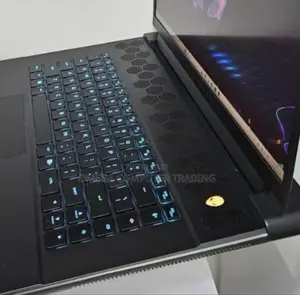 New Laptop Alienware M15 r3 16GB Intel Core i7 SSD 1T