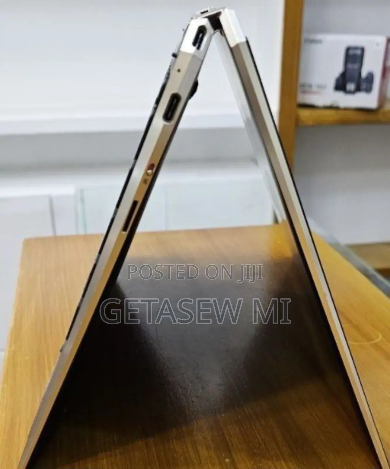 New Laptop HP Spectre X360 13 16GB Intel Core I7 SSD 512GB