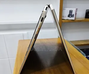 New Laptop HP Spectre 16GB Intel Core I7 SSD 512GB