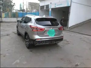 Nissan Qashqai 2018 Silver