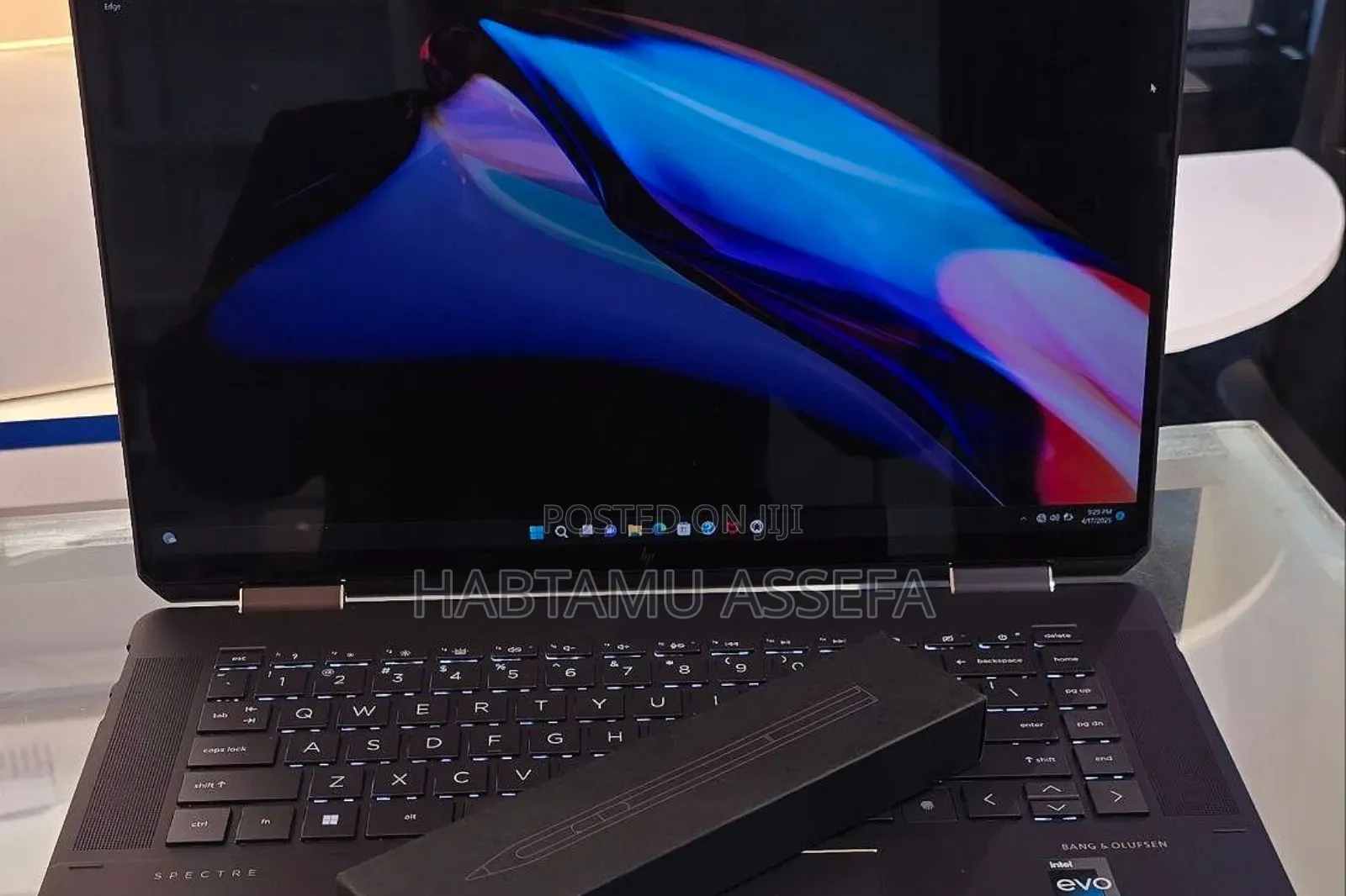 New Laptop HP Spectre 16GB Intel Core I7 SSD 1T