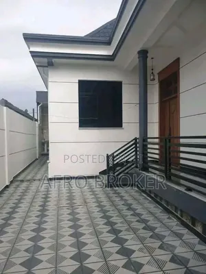 Furnished 4bdrm Villa in Lafto for sale